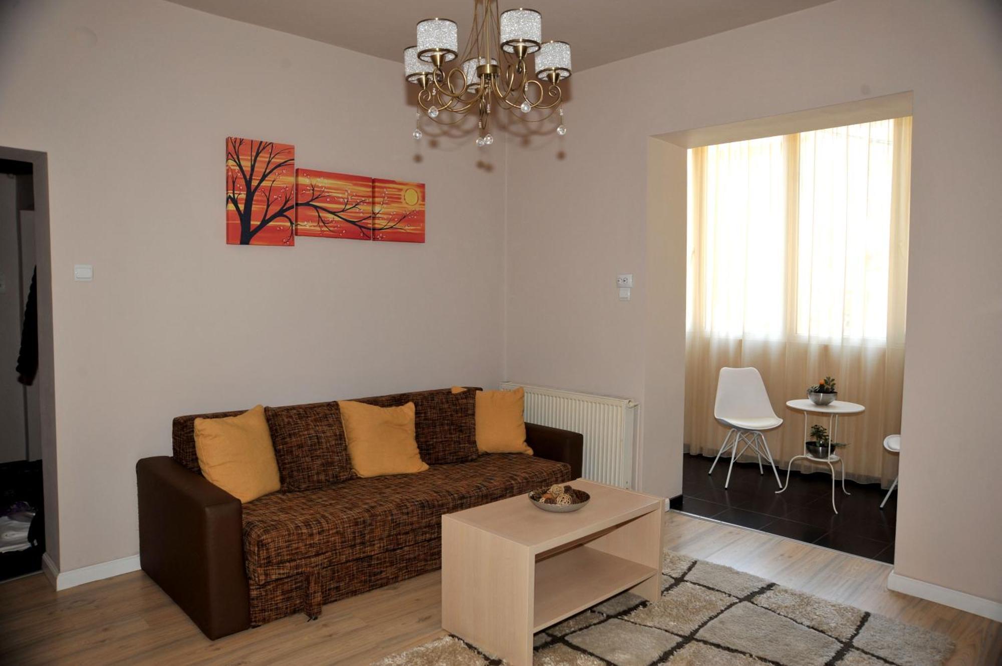 Like Home Braşov Extérieur photo